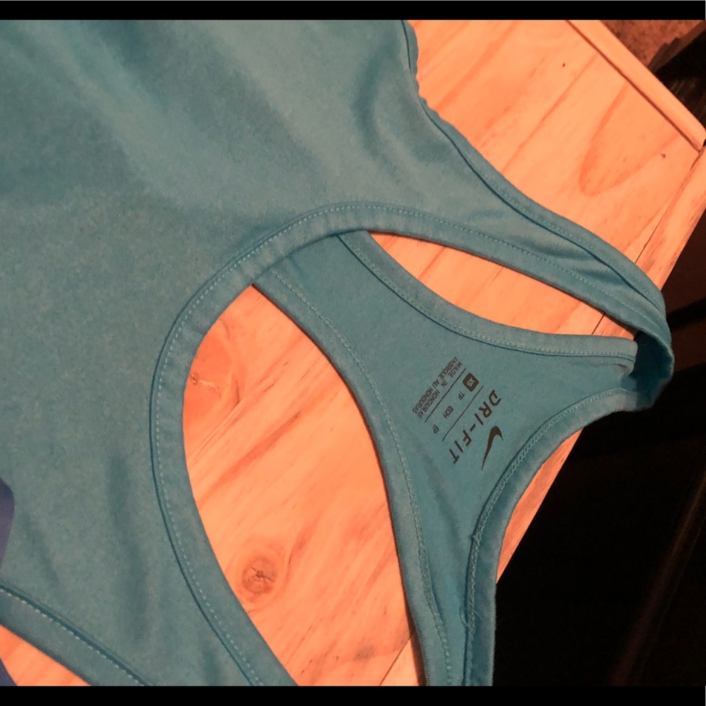 Nike Dry Fit Tank Top Lot (Racerback) - Picture 3 of 8
